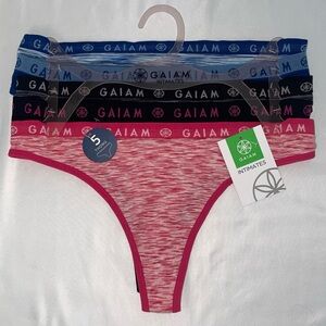 NEW GAIAM 5 pack Small Women’s stretch Thong Underwear Set